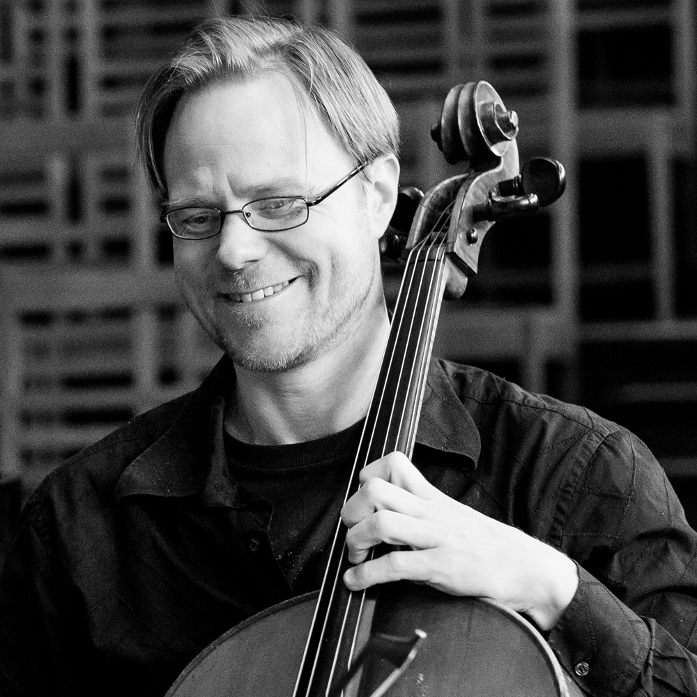 Jonathan Aasgaard, cello, Pixels Ensemble